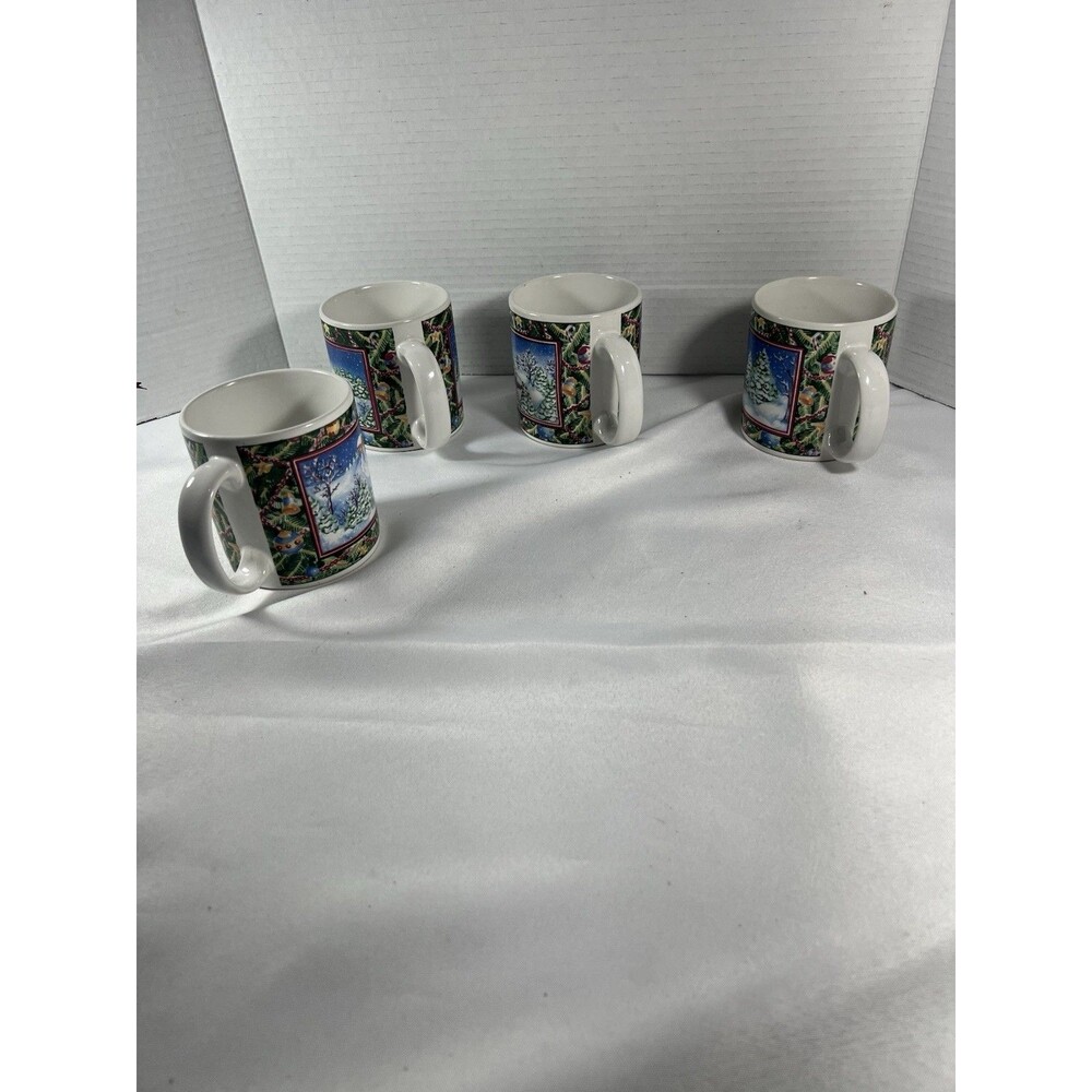 Vintage Sakura Christmas Scene Mugs by Sue Zipkin – Set of 4 (1995) - Picture 9 of 15